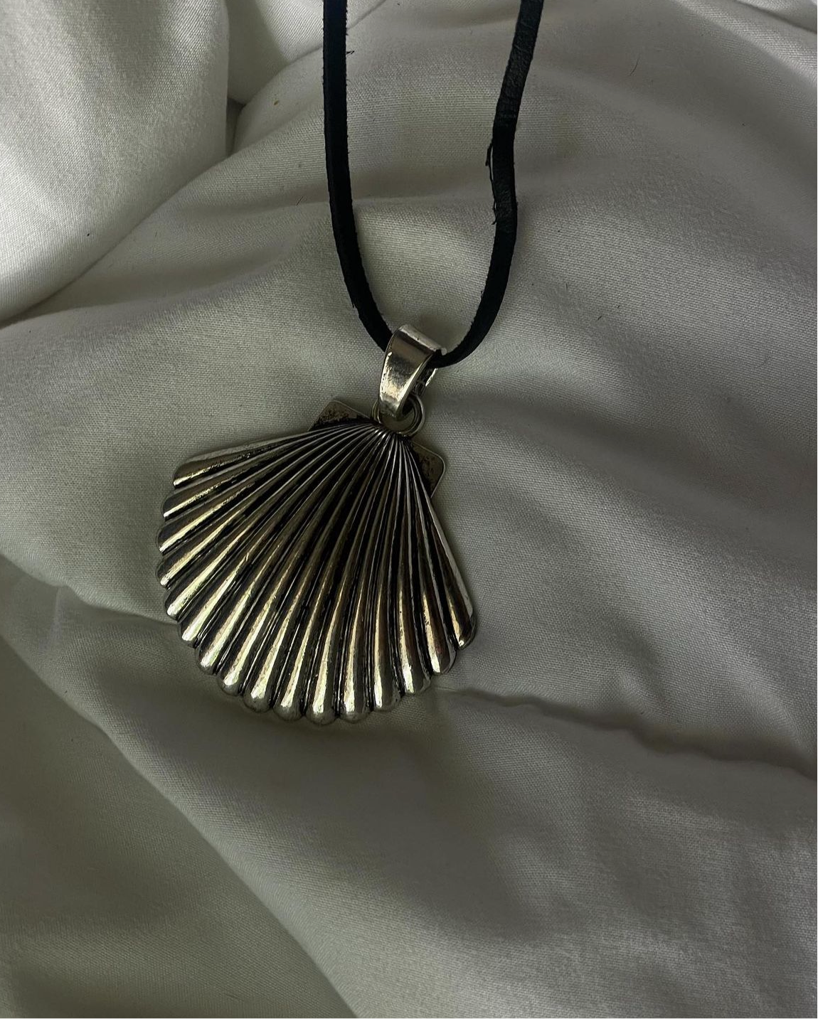 sirena necklace